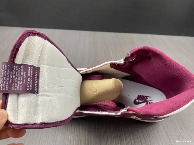 Cheap Husky Bordeaux 1 Air Jordan 555088-611 High OG 0512